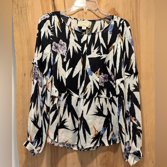 Artelier Nicole Miller Tops - Anthropologie Artelier Nicole Miller size P (0/2)